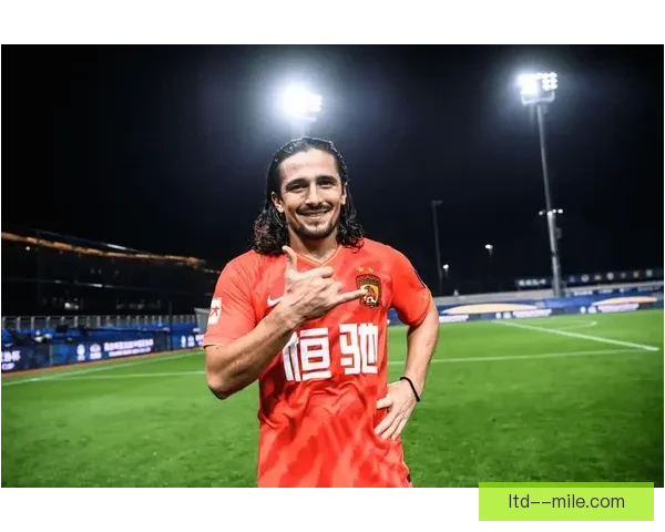 洛国富宣布退役正式告别球员生涯 投身新篇章